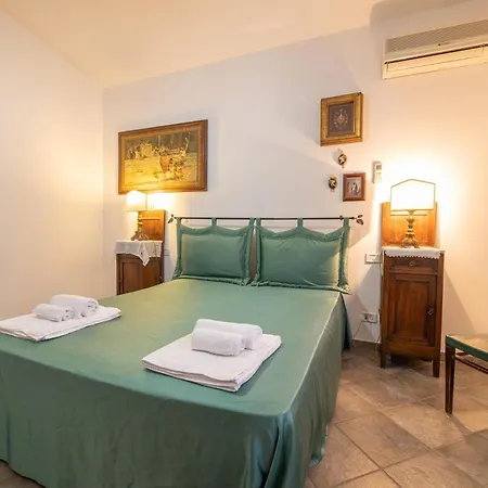 Corallo * Villa Castelli