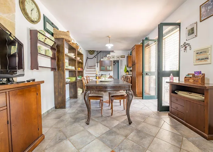 Corallo Villa Castelli